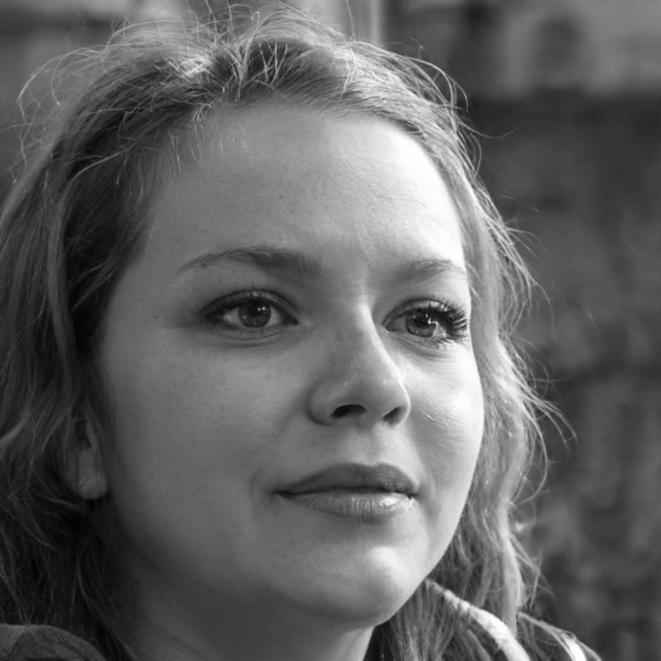 Zeynep Kaya müşteri temsilcisi